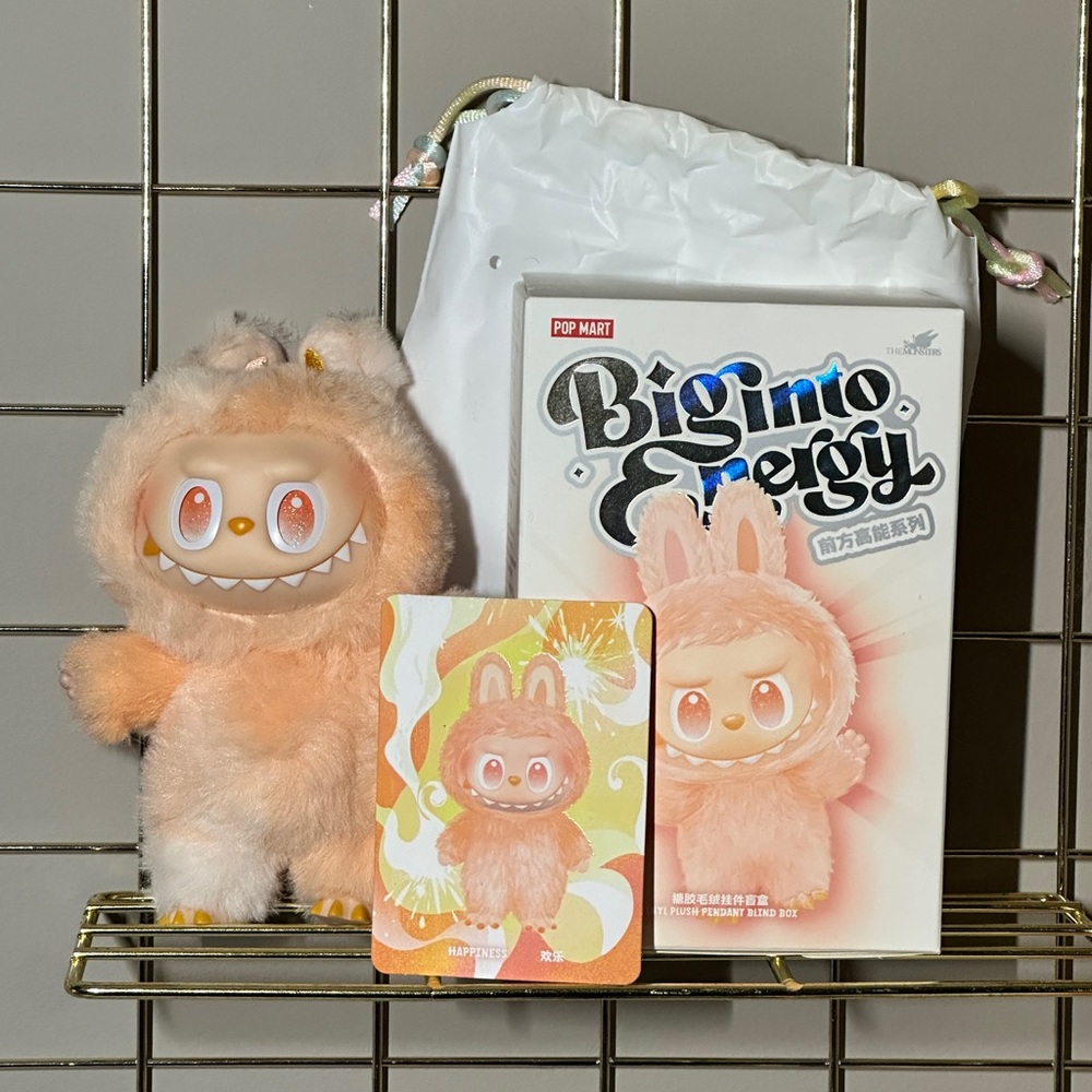 Happy - Pop Mart Labubu Big Energy BIE